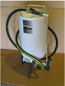 Cyclone PT100  Open Top Sandblaster